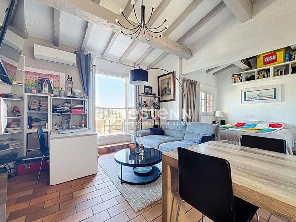 Quartier Super Cannes - 3P - 50m² - Vue mer - Piscine - Terrasse - Parking