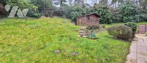 RARE SUR LE MARCHE - Vie de plain-pied possible
A HARDELOT, situé dans un secteur résidentiel ...