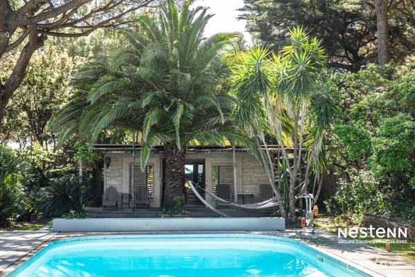 Saint-Tropez - Villa provençale de prestige à 150 m de la plage - Vente en viager occupé (sans rente)