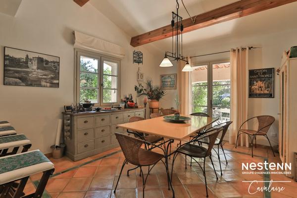 Saint-Tropez - Villa provençale de prestige à 150 m de la plage - Vente en viager occupé (sans rente)