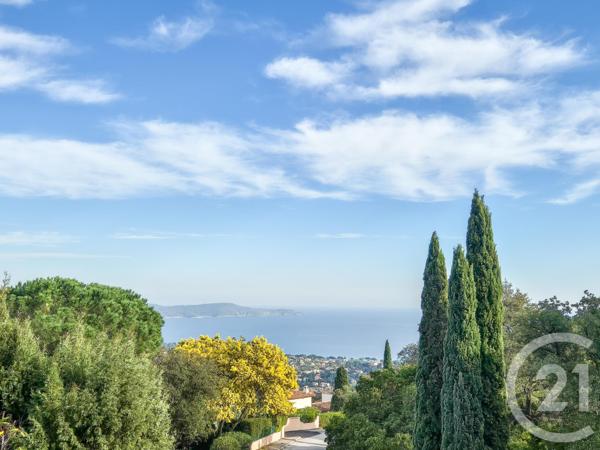 maison à vendre  7 pièces - 200 m2 CAVALAIRE SUR MER - 83