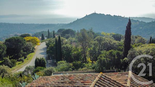 maison à vendre  7 pièces - 200 m2 CAVALAIRE SUR MER - 83