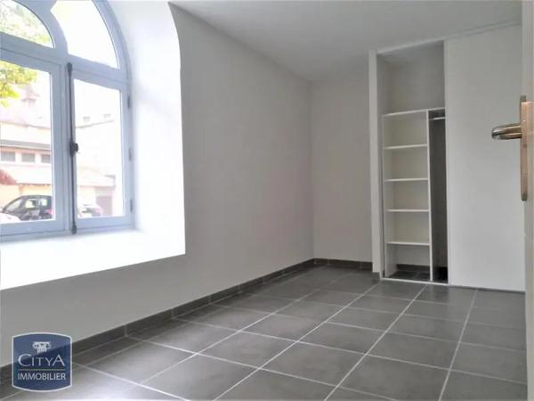 Appartement à louer 3 pièces 62.55m² Chalon-sur-Saône (71100)