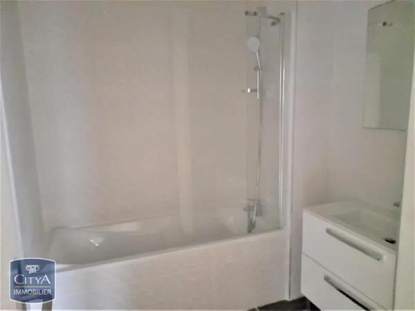 Appartement à louer 3 pièces 62.55m² Chalon-sur-Saône (71100)