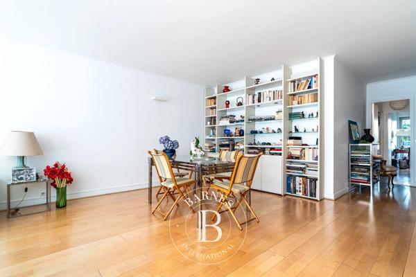 Paris 16ème, Appartement 2 Chambres -  104 m² à vendre
