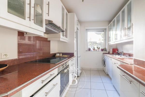 Paris 16ème, Appartement 2 Chambres -  104 m² à vendre
