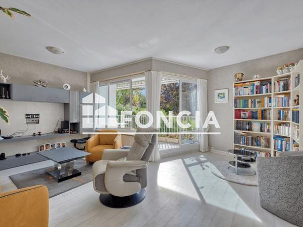 À vendre Appartement 4 pièces 98.29 m² - La Rochelle 17000