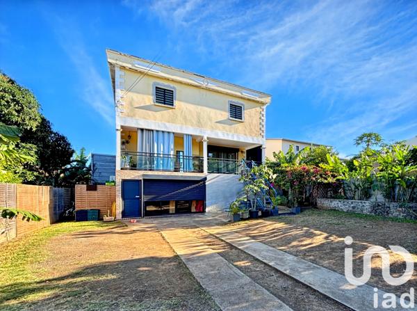 Maison à vendre 8 pièces 220 m² Saint-Pierre