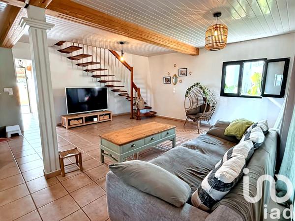 Maison à vendre 8 pièces 220 m² Saint-Pierre