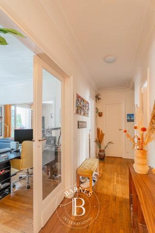 Paris 17ème, Appartement 1 Chambre -  77 m² à vendre