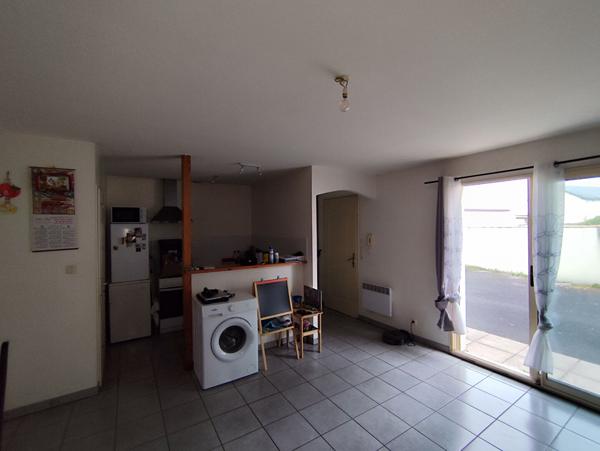 PAVILLON NIORT 58m², Niort 79000