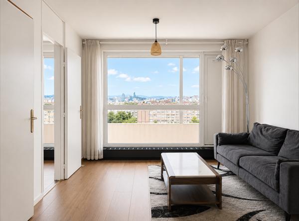 Appartement T1bis - Dernier étage, vue imprenable sur Lyon et grand balcon Villeurbanne (69100)
