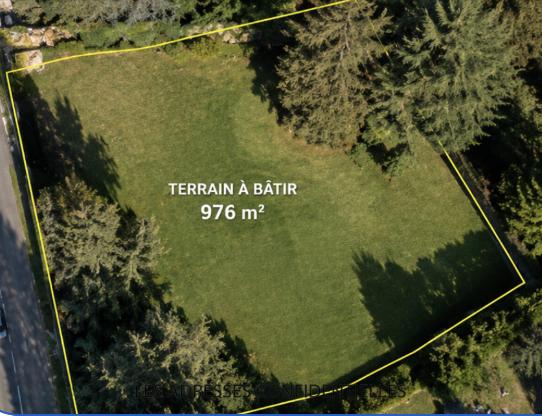 SAINT DIDIER AU MONT D'OR – Beau Terrain plat à bâtir de 976 m²