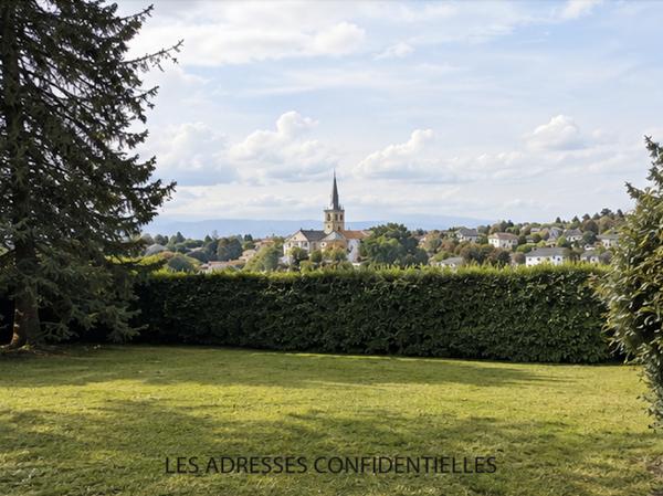 SAINT DIDIER AU MONT D'OR – Beau Terrain plat à bâtir de 976 m²