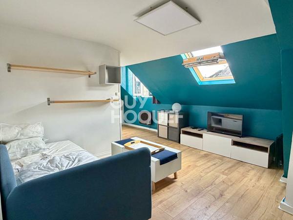 À louer Studio meublé 19 m² Laon (ville haute)