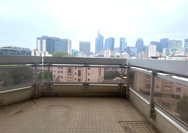 Appartement 2 pièces 48.39m² Rsd services Rue Sainte Marie Courbevoie