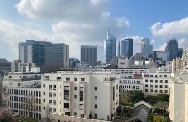 Appartement 2 pièces 48.39m² Rsd services Rue Sainte Marie Courbevoie