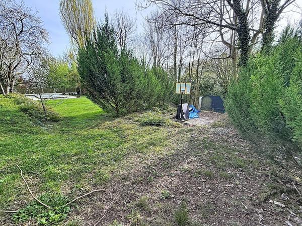 Terrain Suresnes 500 m2