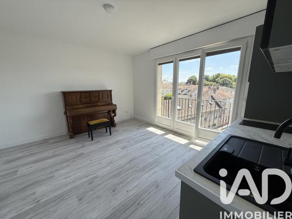 Location appartement 2 pièces 33 m² Melun