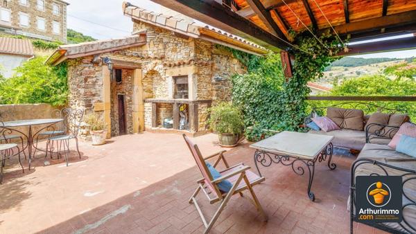 Vente Maison 7 pièces 150 m2 à Saint-Romain-en-Jarez