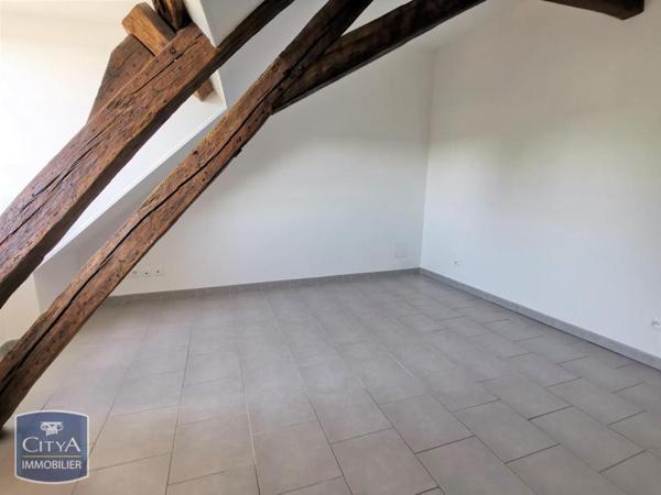 Appartement à louer 4 pièces 78.1m²