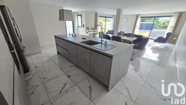 Maison à vendre 6 pièces 189 m² Caudebec-lès-Elbeuf