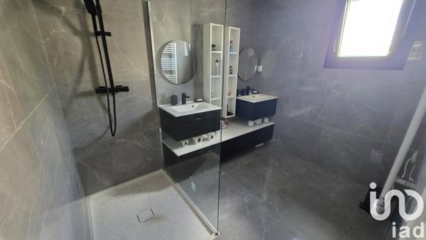 Maison à vendre 6 pièces 189 m² Caudebec-lès-Elbeuf