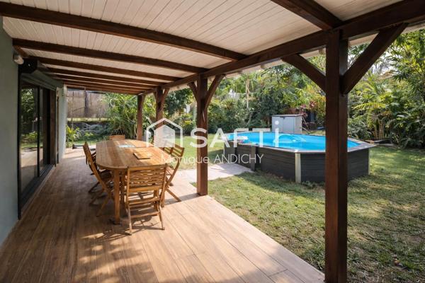 Maison T4 de plain -pied   piscine au François