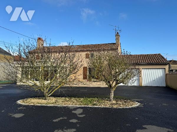 Maison d'habitation avec nombreuses dépendances - Fort potentiel