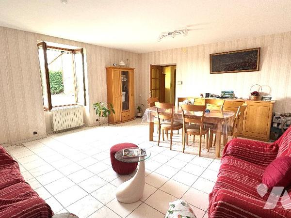 Maison d'habitation avec nombreuses dépendances - Fort potentiel