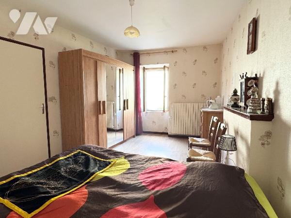 Maison d'habitation avec nombreuses dépendances - Fort potentiel