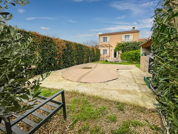 Maison 4 chambres piscine et jardin