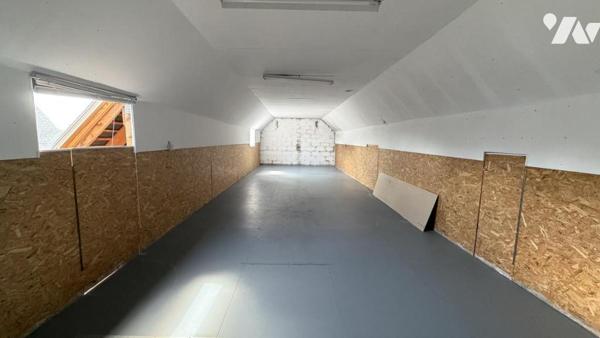 Pavillon plain-pied, 3 chambres avec combles aménageables, 971m² de terrain