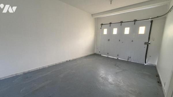 Pavillon plain-pied, 3 chambres avec combles aménageables, 971m² de terrain