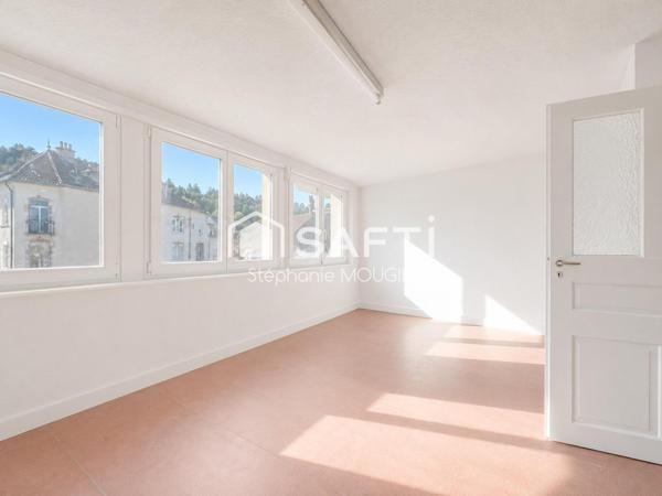 APPARTEMENT DUPLEX / LOFT – GRAND POTENTIEL – MAÎCHE – PARKING – STOCKAGE –