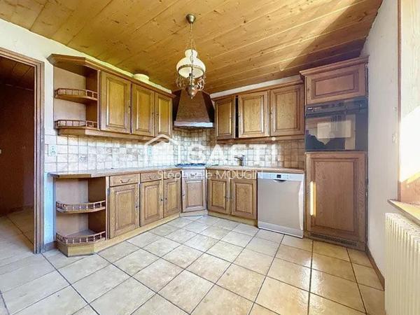 APPARTEMENT DUPLEX / LOFT – GRAND POTENTIEL – MAÎCHE – PARKING – STOCKAGE –