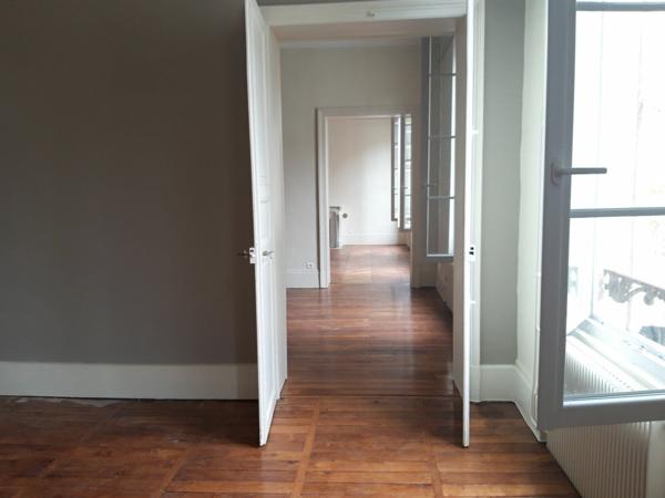 Appartement à louer    5 pièces • 140,57 m2 Nevers