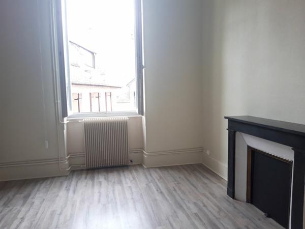 Appartement à louer    5 pièces • 140,57 m2 Nevers