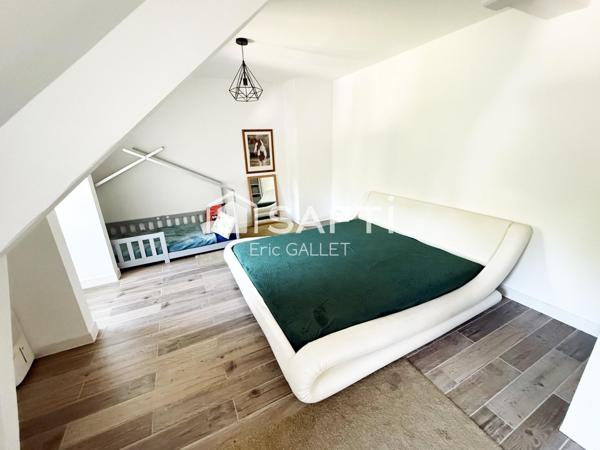 Exceptionnel ensemble immobilier en bordure de lac