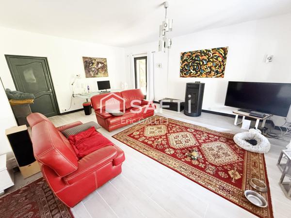 Exceptionnel ensemble immobilier en bordure de lac