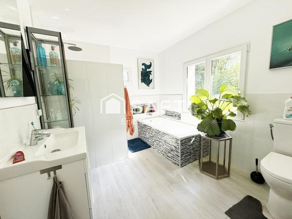 Exceptionnel ensemble immobilier en bordure de lac