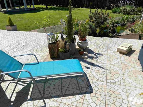 Falaise Maison contemporaine d'environ 120 m² habitable sur 1625 m² de terrain, 3 chambres