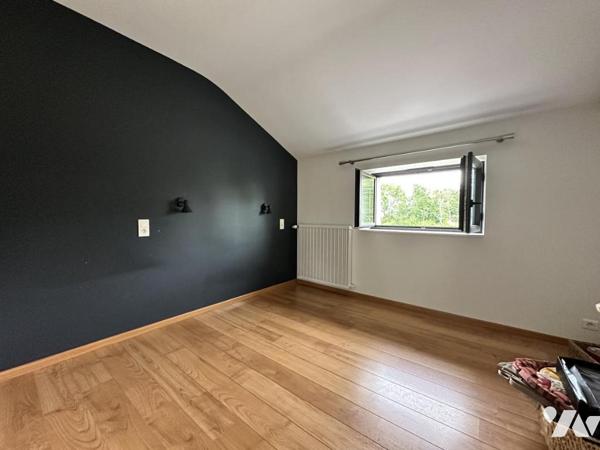 PAIMBOEUF - Maison en pierre avec piscine et dépendances