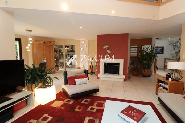 Maison 6 pièce(s) 3 chambre(s) 141.47 m²