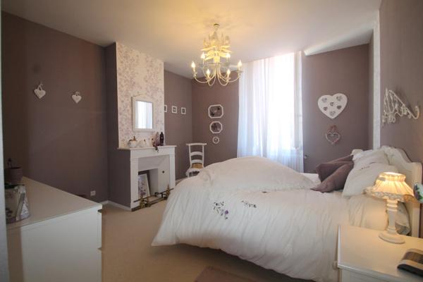 Maison à vendre 5 pièces TONNEINS (47) 190m² habitables- Piscine- Garage- Terrain 693m²