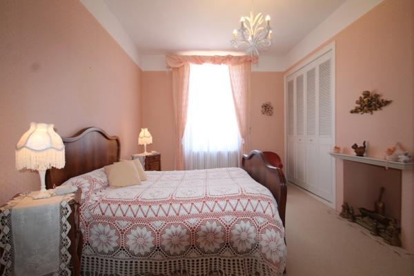 Maison à vendre 5 pièces TONNEINS (47) 190m² habitables- Piscine- Garage- Terrain 693m²