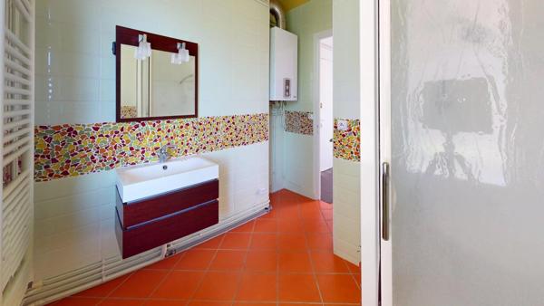 Location                                                      Appartement
                        
                     3 pièces                      72 m2                     à Lucé