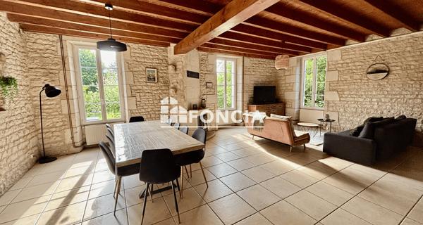 À vendre Maison 5 pièces 155 m² - Niort 79000