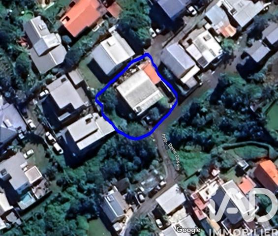 Maison à vendre 8 pièces 175 m² Le Tampon