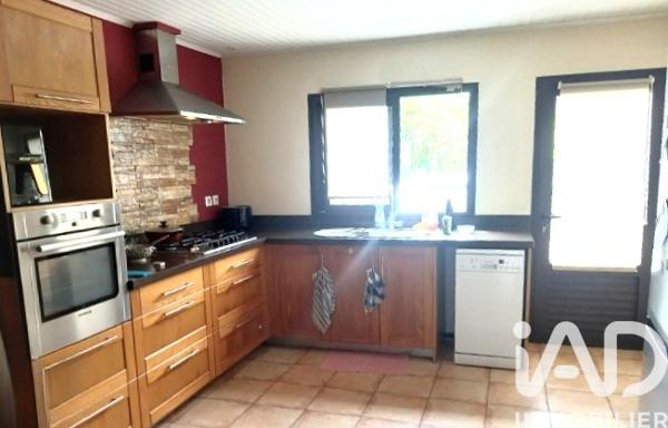 Maison à vendre 8 pièces 175 m² Le Tampon